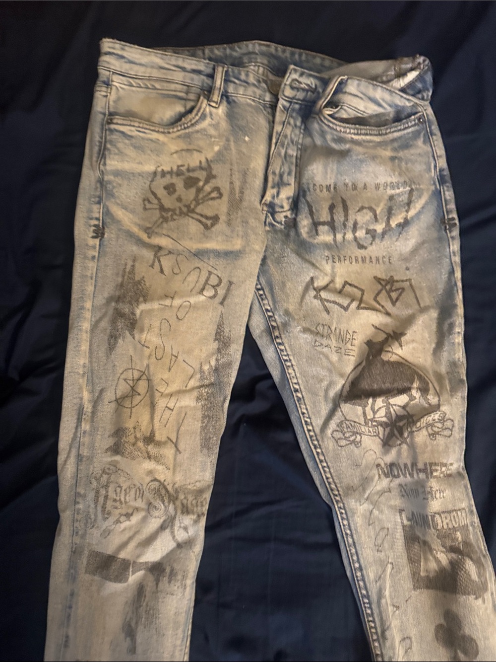 Ksubi Men's Light Gray Graffiti Skinny Jeans
